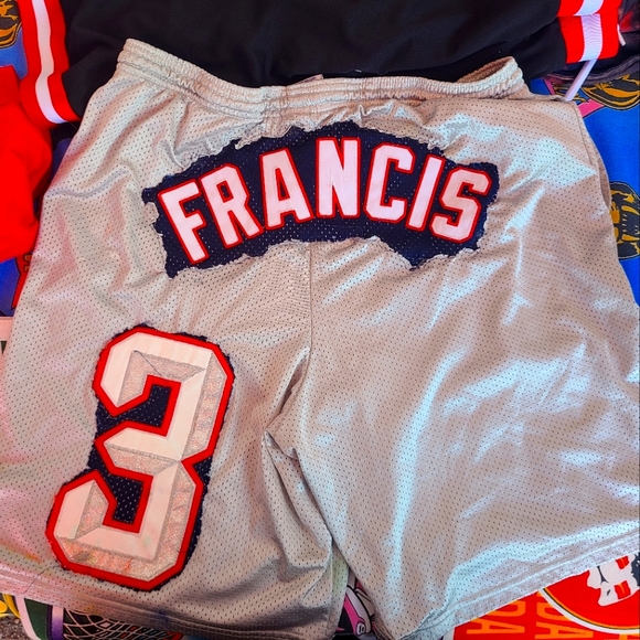 Custom houston  rockets shorts - Picture 2 of 4